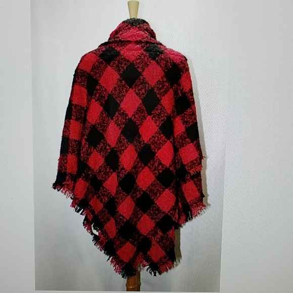 New Ruana Poncho Jacket Red & Blk plaid -J13 - Picture 2 of 2